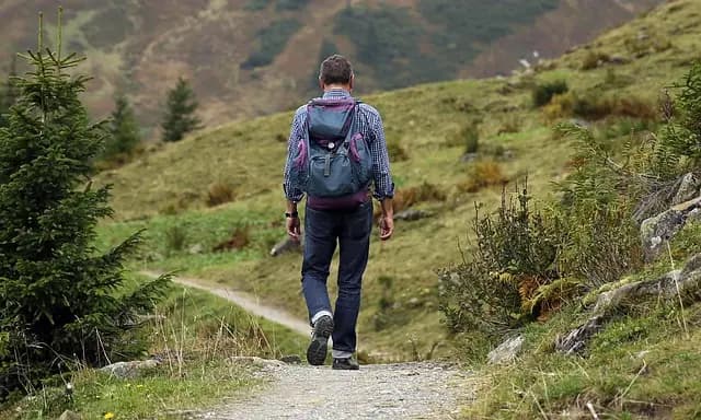 Comment réussir une expédition en groupe : conseils pratiques