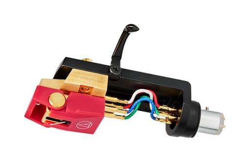 Ensemble Audio-Technica AT-VM740xML/H constitué d'une cellule VM740xML pré-montée sur un porte-cellule AT-LT10